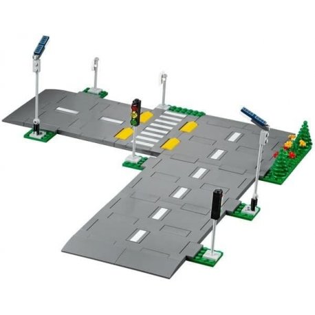 Конструктор LEGO City Town Перекрёсток (60304)