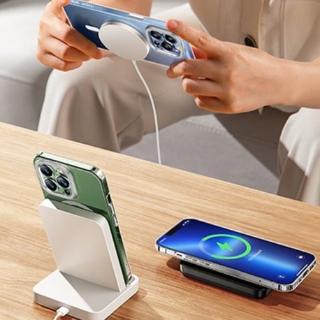 Чохол WIWU Ultra Thin Magnetic Crystal Series Case для iPhone 14 Pro Transparent