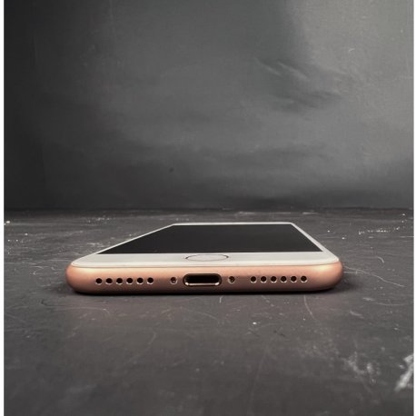 Б/в iPhone 8 64GB Gold