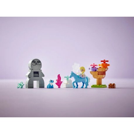 Конструктор LEGO DUPLO Disney Ельза и Бруни в волшебном лесу (10418)
