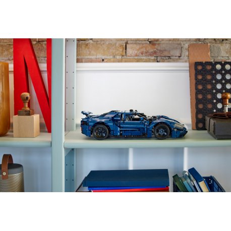 Конструктор LEGO Technic Ford GT 2022 (42154)