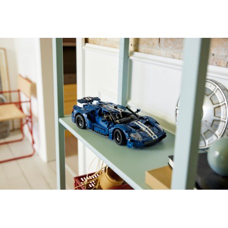 Конструктор LEGO Technic Ford GT 2022 (42154)