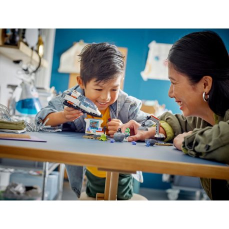 Конструктор LEGO City Космический корабль и исследование астероида (60429)