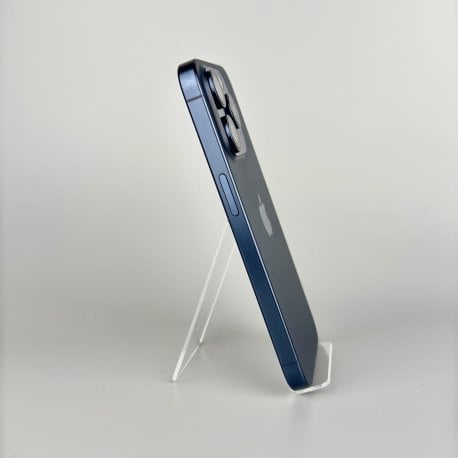 Б/у iPhone 15 Pro 256GB Natural Titanium