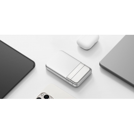 Зовнішній акумулятор EcoFLow RAPID Magnetic Power Bank 10000mAh 65W Silver (EF-RAPID10000-EU)