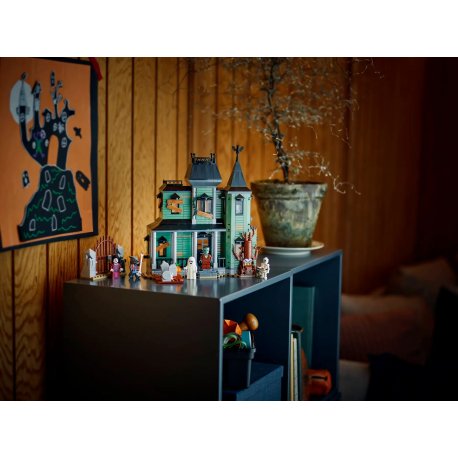 Конструктор LEGO Creator Поместье с привидениями (31167)