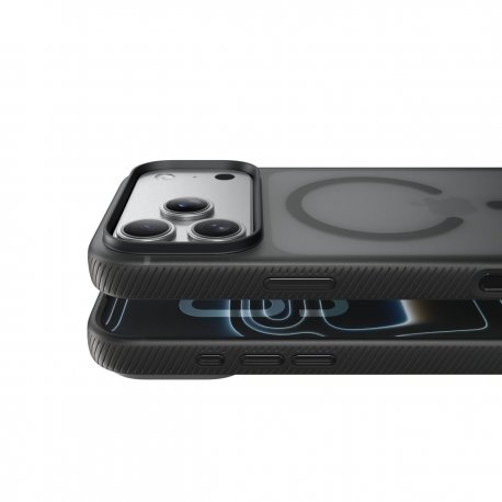 Чехол Belkin Magnetic Protective Grip для iPhone 17 Pro Black (MSA035HQBK)