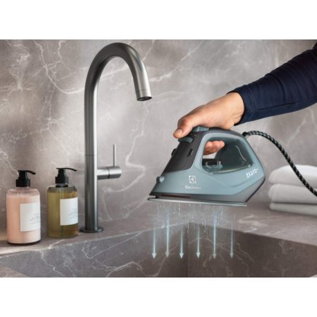 Утюг Electrolux E5SI2-6OG Care 500 Green