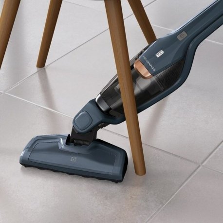 Акумуляторний пилосос Electrolux EERC75DB Blue