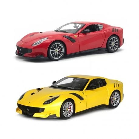 Автомодель Bburago Ferrari F12Tdf 1:24 (Random) (18-26021)