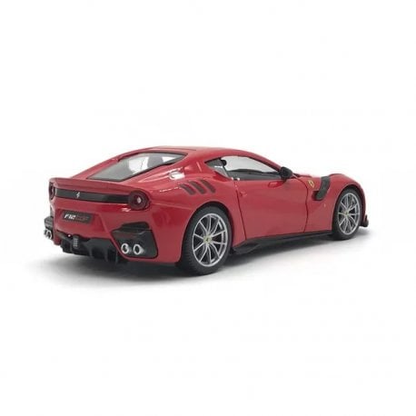 Автомодель Bburago Ferrari F12Tdf 1:24 (Random)
