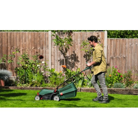 Газонокосилка сетевая Bosch UniversalRotak 34-405 1300Вт (0.600.8A6.401)