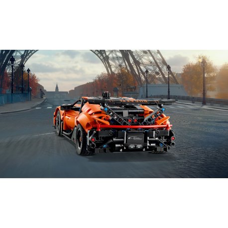 Конструктор LEGO Technic Гиперкар Bugatti Chiron Pur Sport (42222)