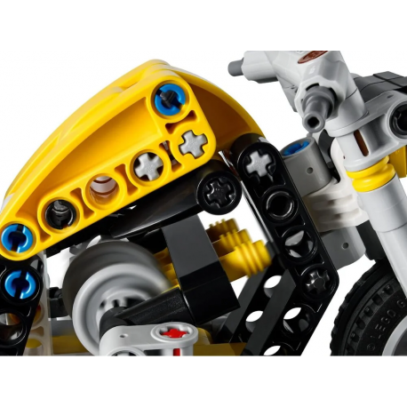 Конструктор LEGO Technic Желтый мотоцикл (42225)