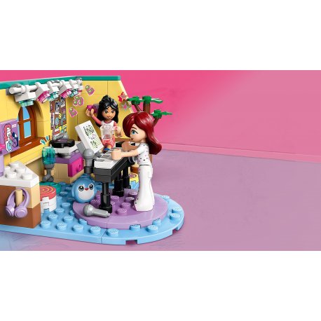 Конструктор LEGO Friends Комната Пейсли (42647)