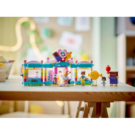 Конструктор LEGO Friends Цукерня Хартлейк-Сіті (42649)