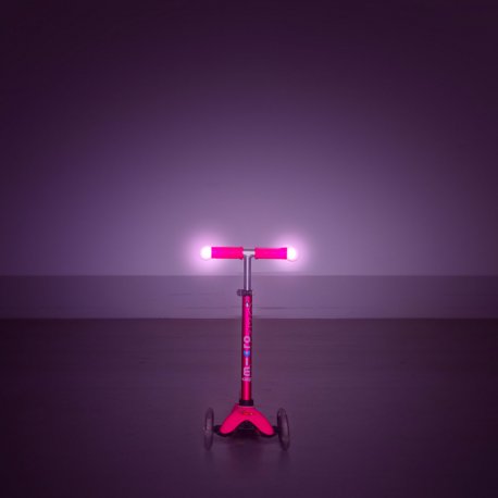 Триколісний самокат Micro Mini Deluxe Magic Pink (MMD130)