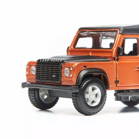 Автомодель Land Rover Defender 110 1:32 (Random) (18-43029)