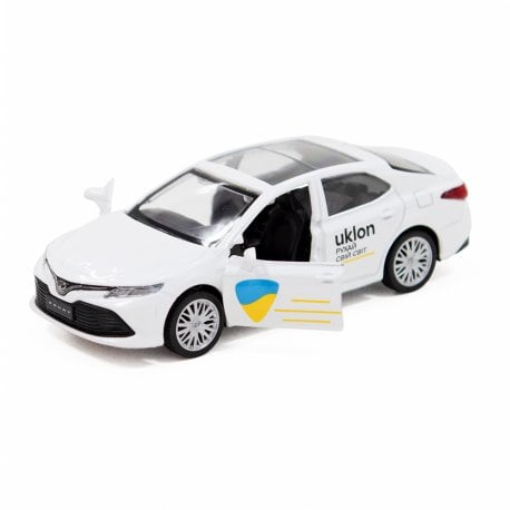 Автомодель TechnoDrive Toyota Camry Uklon (250291)
