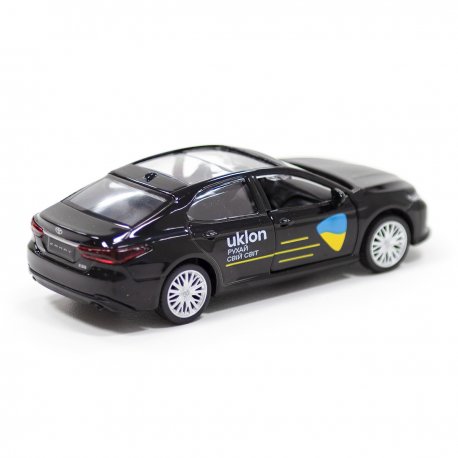 Автомодель TechnoDrive Toyota Camry Uklon (250292)