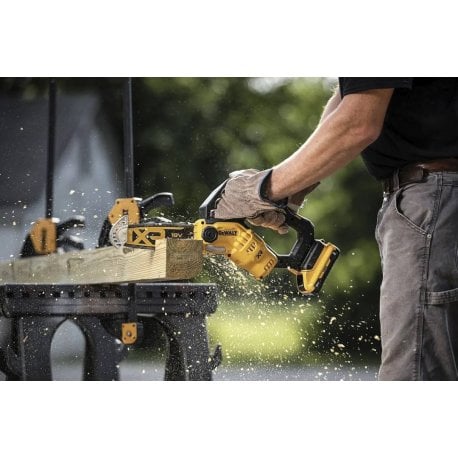 Пила ланцюгова акумуляторна DeWalt 18В (DCMPS520P1)