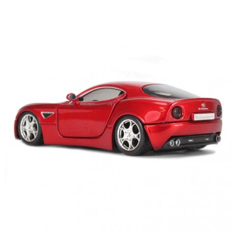 Автомодель Bburago Alfa 8C Competizione 2007 (18-43004)