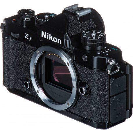 Фотоапарат Nikon Zf body Black (VOA120AE)