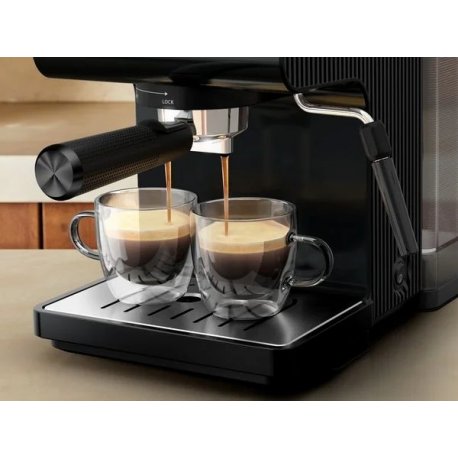 Кофеварка рожковая Krups Authentic C50 Black (XP381810)