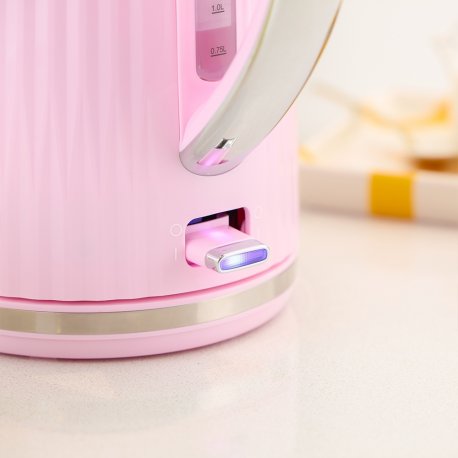 Електрочайник Russell Hobbs Eden 27362-70 Pink