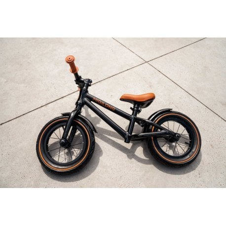 Беговел Miqilong RVA 12" Black (ZCY-RVA12-BLACK)
