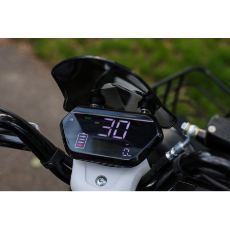 Електроскутер Maxxter Courier 2000Вт Black