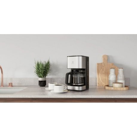 Кофеварка Electrolux Create 3 (E3CM1-3ST)