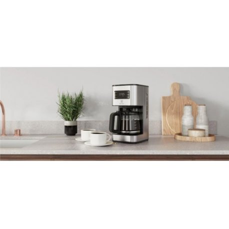 Кофеварка капельная Electrolux Create 5 (E5CM1-6ST)