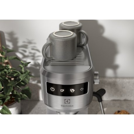 Кавоварка рожкова Electrolux (E6EC1-6ST)