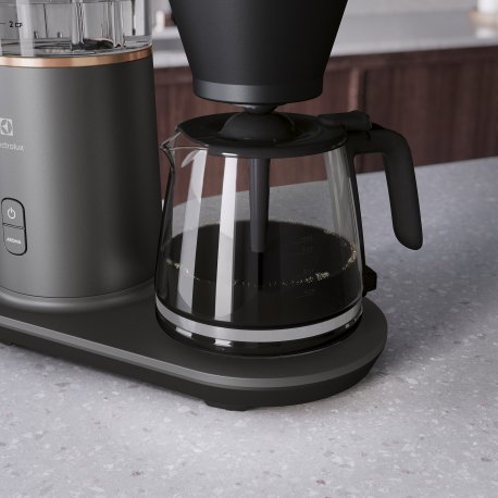 Кавоварка крапельна Electrolux Explore 7 (E7CM1-4MTM)
