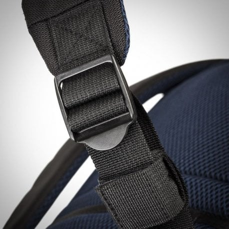 Рюкзак Rivacase 17.3" Black (8460)