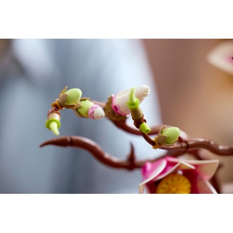 Конструктор LEGO Botanicals Ветки магнолии (11510)