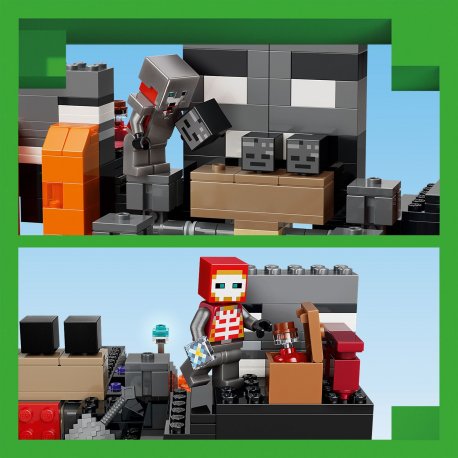 Конструктор LEGO Minecraft Битва за Візер (21590-)