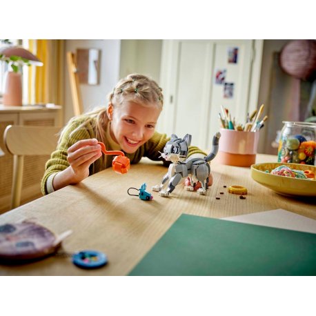 Конструктор LEGO Creator Грайливий кіт (31163)