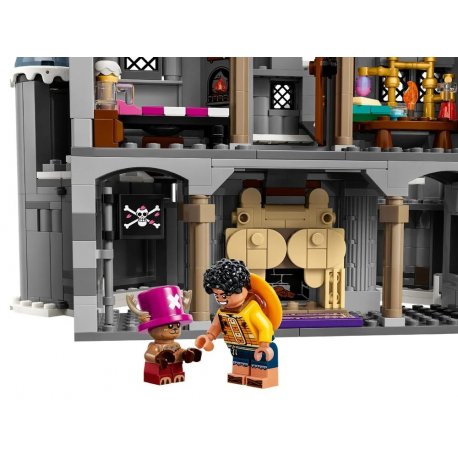 Конструктор LEGO ONE PIECE: Битва біля замку Драм (75645-)
