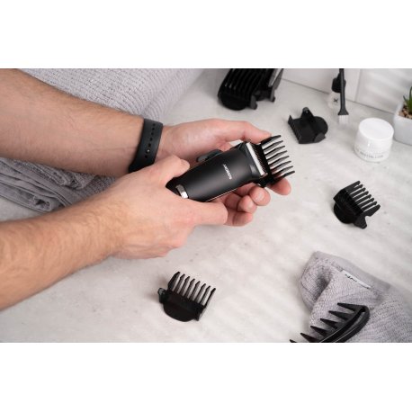 Машинка для стрижки Ardesto Black (HC-Y32-B)