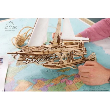 Пазл 3D Ugears механічний Тримаран Меріхобус 237 дет (70059)