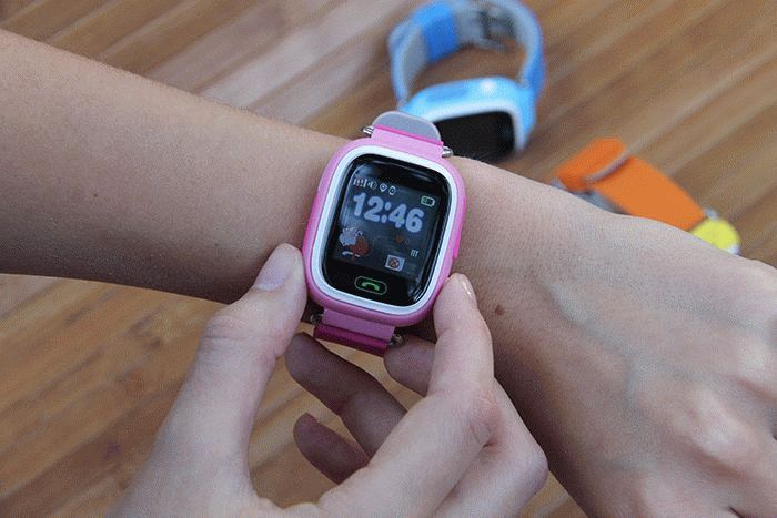 Детские часы iQwatch Touch – ваш ребенок всегда на связи!