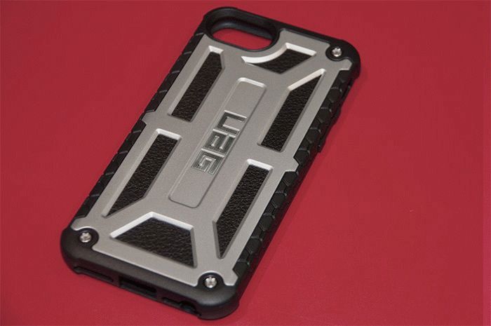 Подробнее: чехол UAG для iPhone 7 Чехол UAG для iPhone 7
