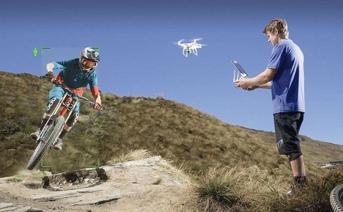 Дрон Phantom 4 в действии