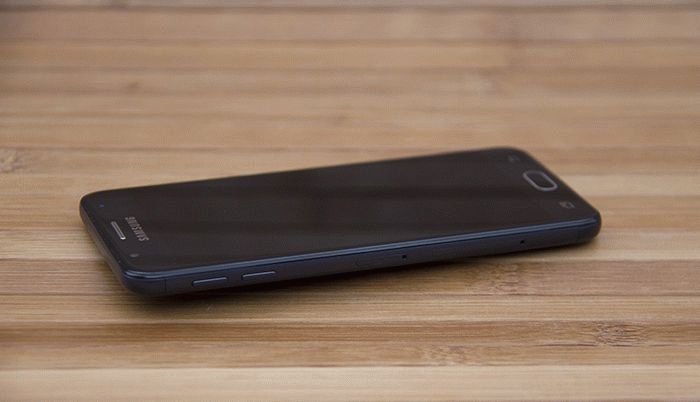 Galaxy J5 Prime вид сбоку