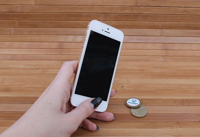 iPhone SE сканер отпечатка