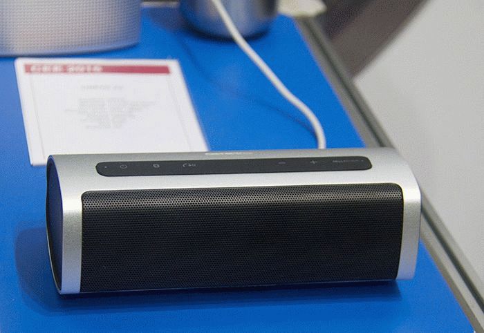 Onkyo X6