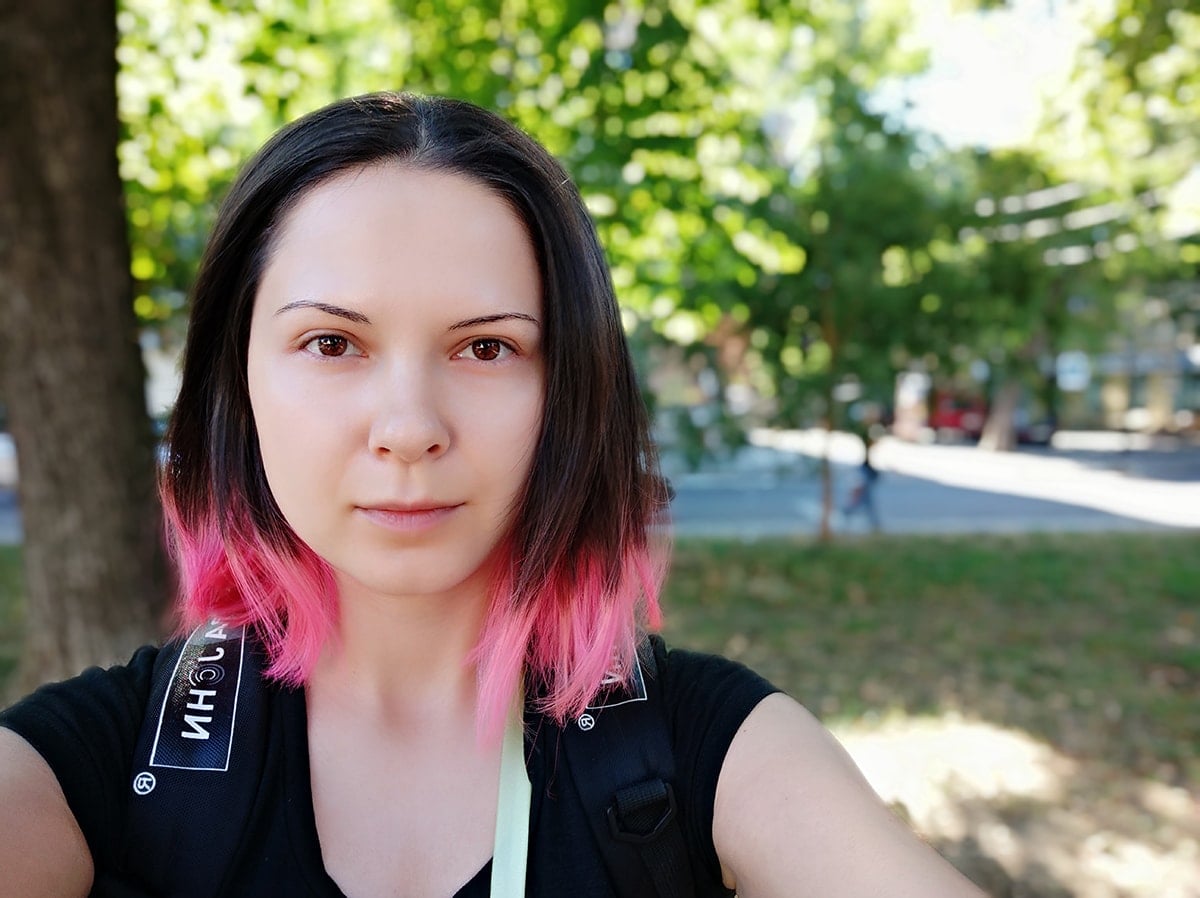 Mi A2 селфи днём