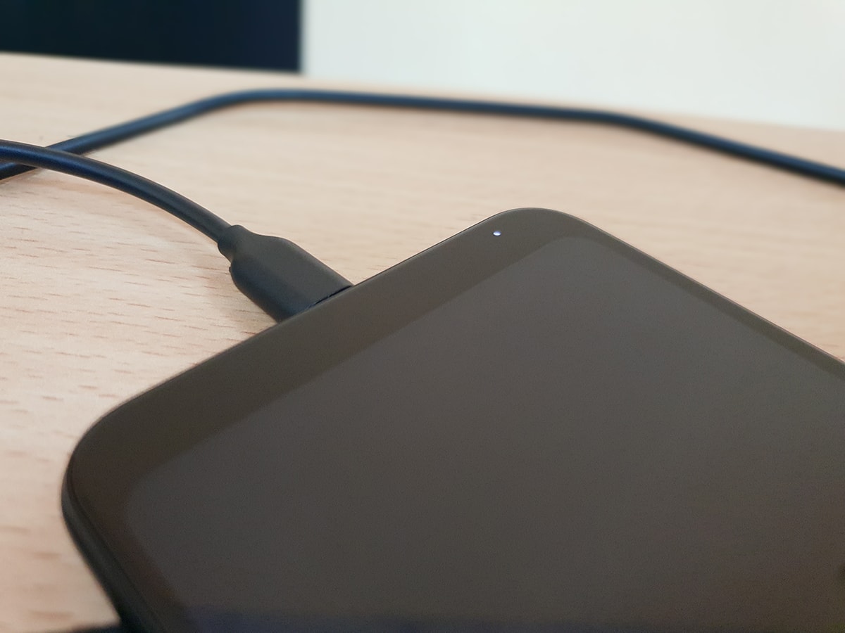 Mi A2 Lite индикатор